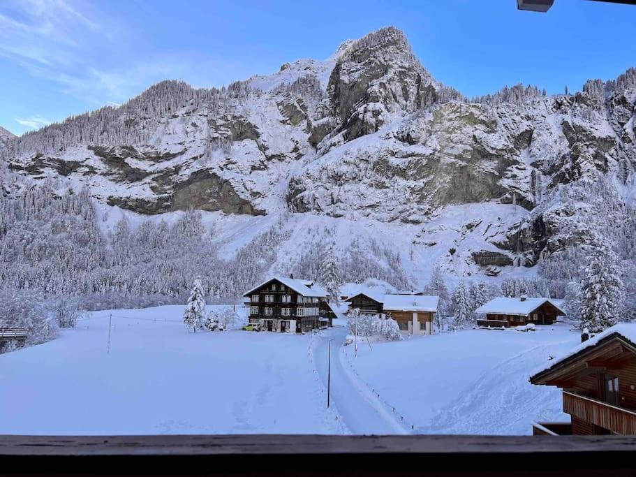 Waterfall View Kandersteg Exterior photo